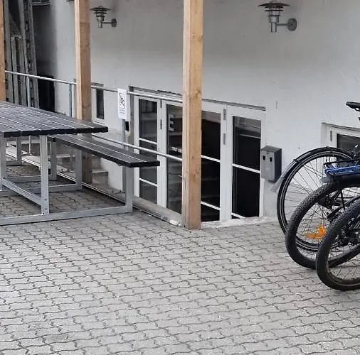 Sleeping Capsule In A Shared * Odense